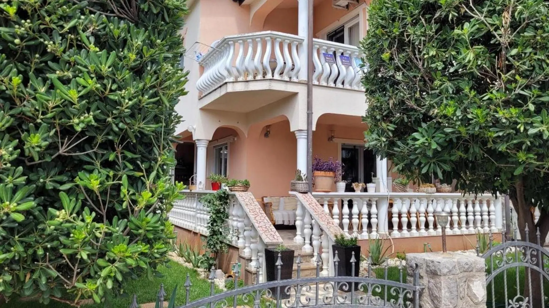 Apartments By The Sea Vir - 22750 كرواتيا